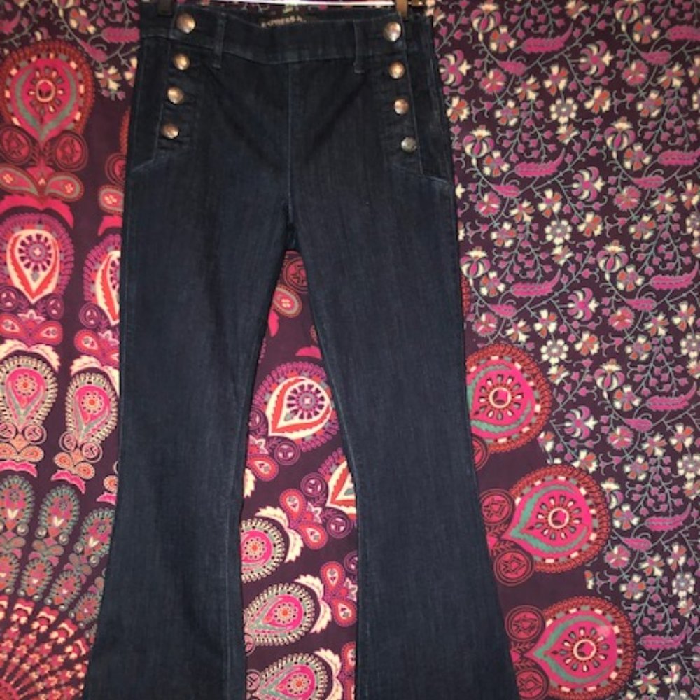 Express Bell Flare Mid Rise Dark Wash Jeans 8 R